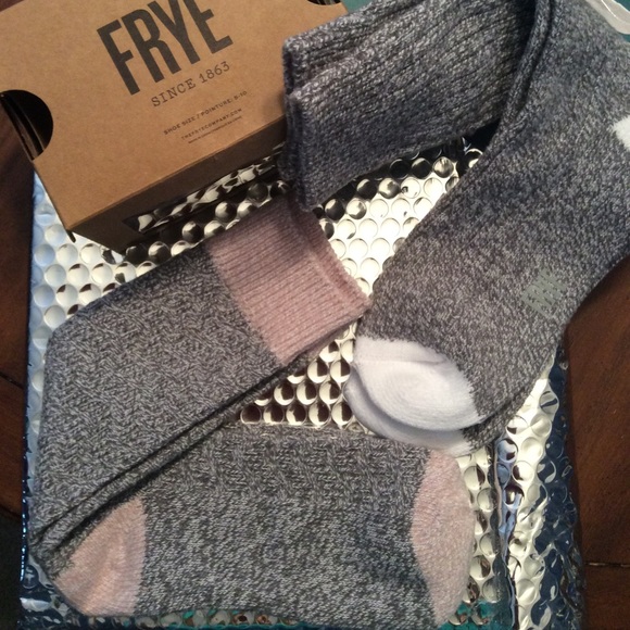 FRYE Super-soft Boot Socks- 2 pair NWT Grey - Picture 5 of 5